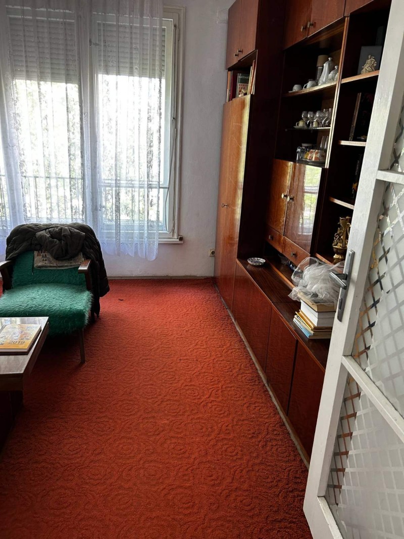 Zu verkaufen  2 Schlafzimmer Burgas , Zentar , 81 qm | 42627159 - Bild [3]