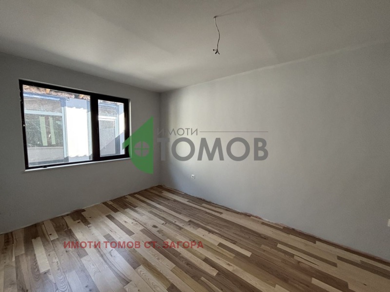 Продава  Къща град Стара Загора , Железник - изток , 360 кв.м | 73342542 - изображение [11]