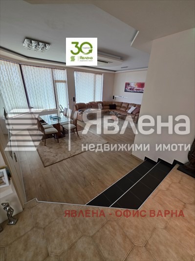 Продава КЪЩА, град Варна, м-т Манастирски рид • 520000 € / 1017031.60 лв. • 67814026 1