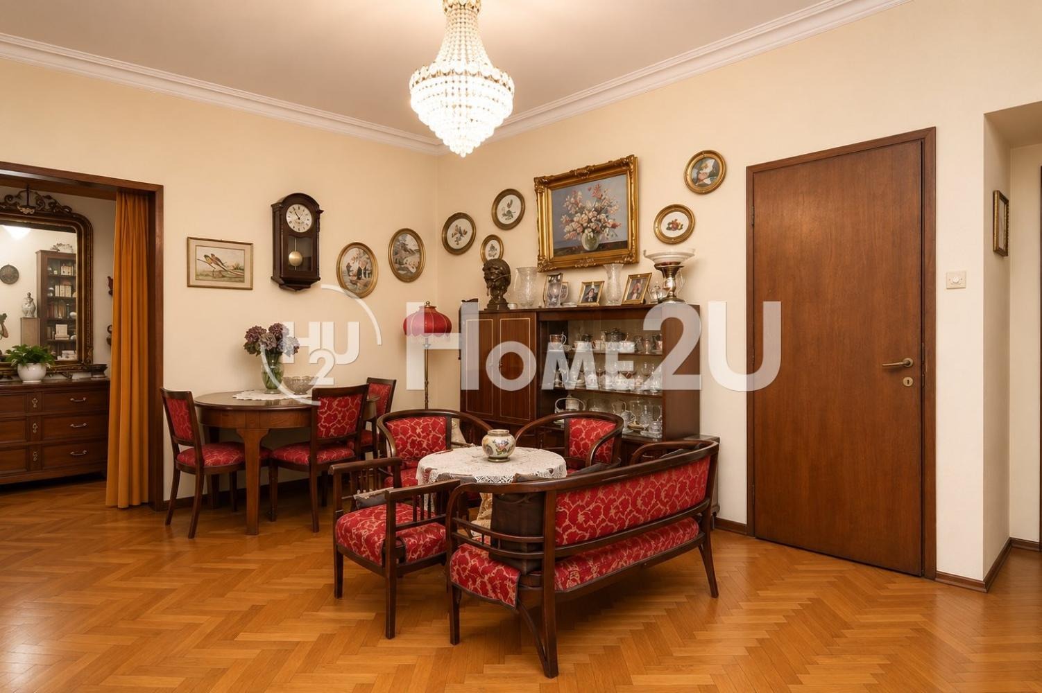 Продава МНОГОСТАЕН, гр. София, Докторски паметник