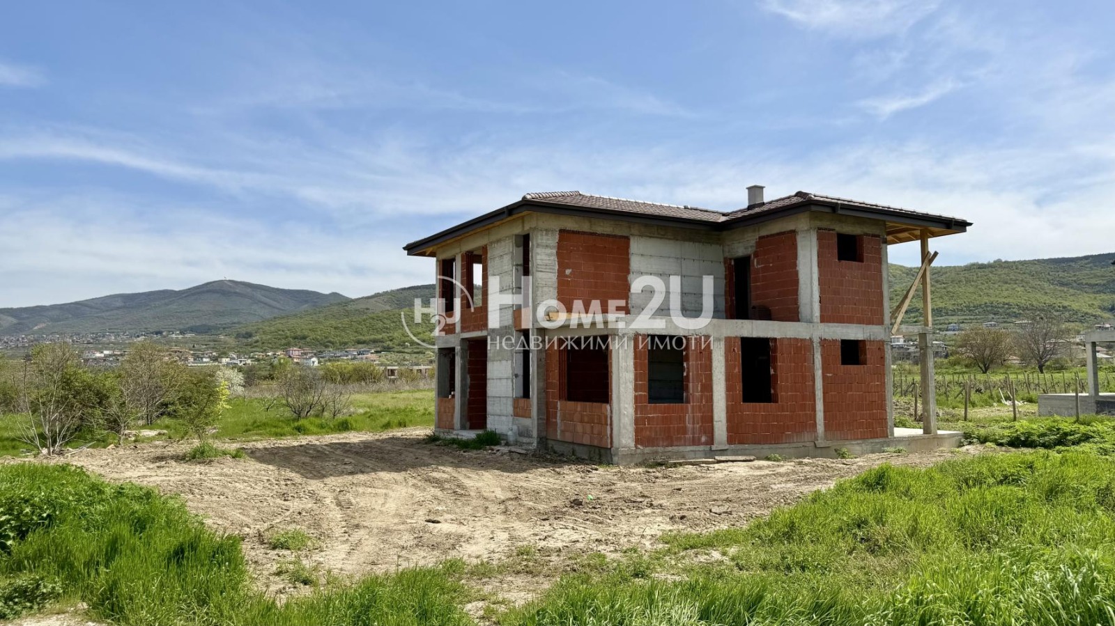 Продава КЪЩА, с. Първенец, област Пловдив