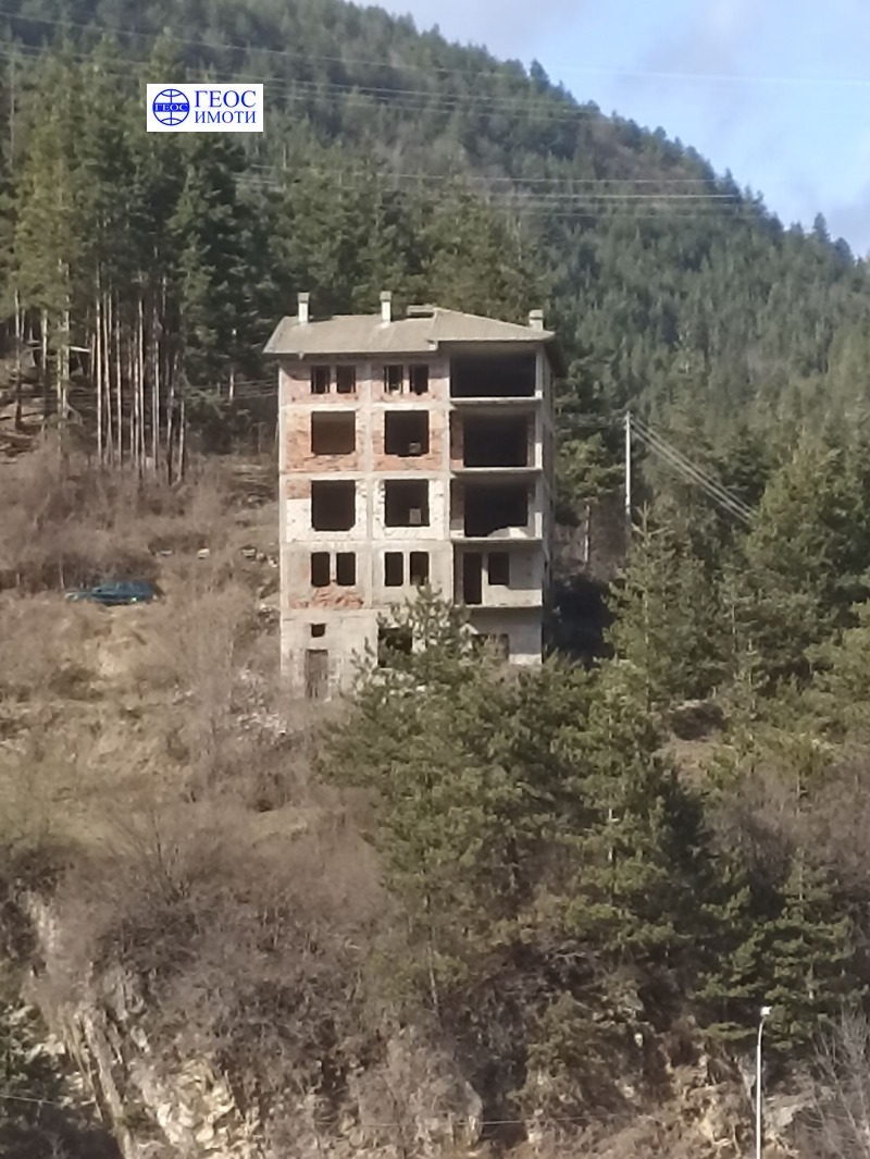 Продава КЪЩА в град Смолян, Долно Райково - 529 кв.м / 119 000 € » 232 743.77 лв., ГЕОС ИМОТИ ЕООД