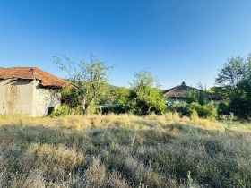 House Yablanitsa, region Lovech 10