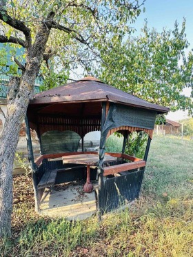 Casa Yablanitsa, región Lovech 12