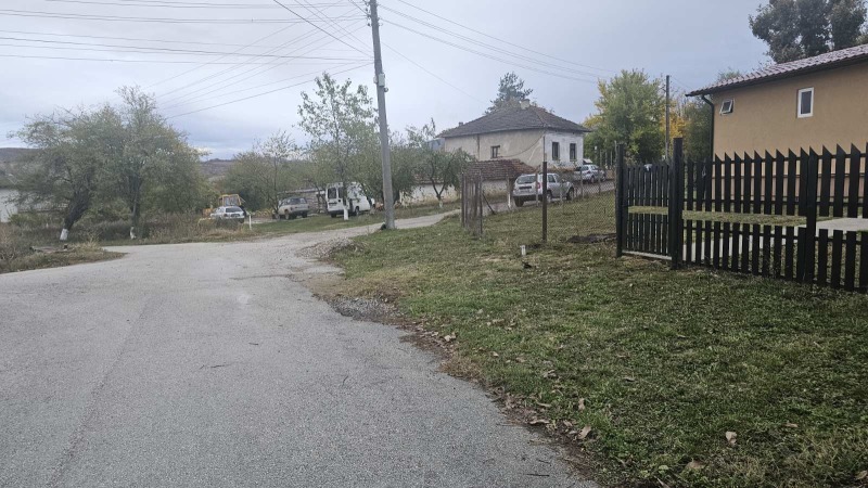 Продава ВИЛА, гр. Ябланица, област Ловеч, снимка 14 - Вили - 52128493