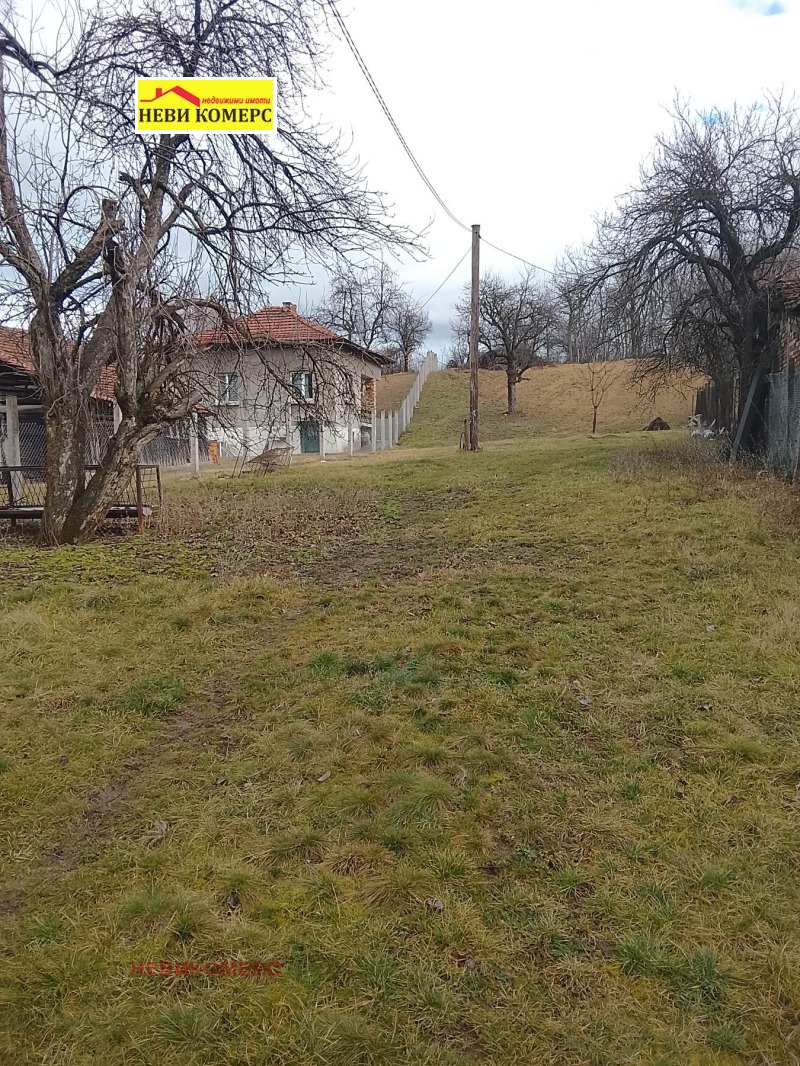 Продава ПАРЦЕЛ, гр. Перник, Църква