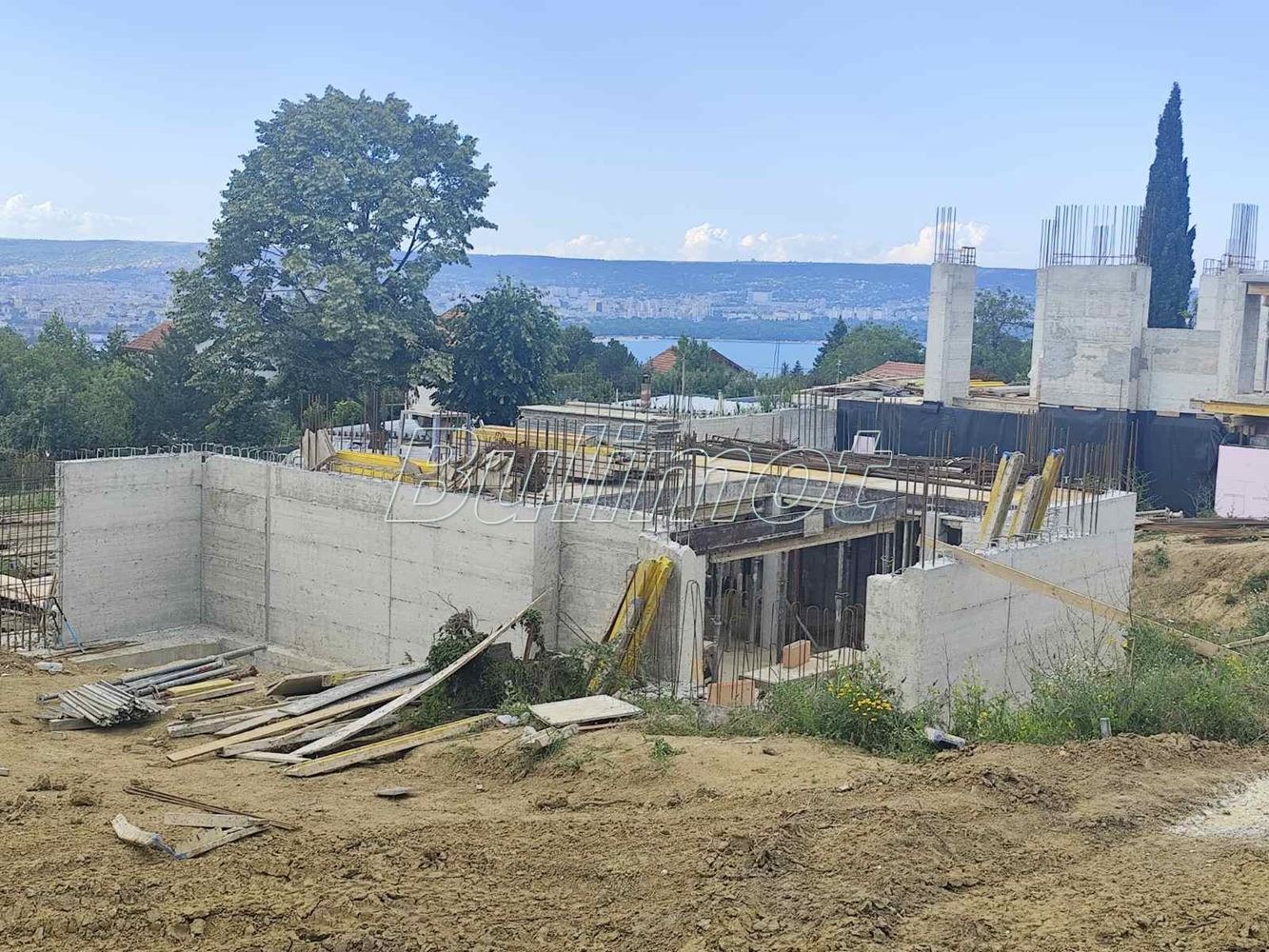 Продава КЪЩА, гр. Варна, м-т Зеленика, снимка 9 - Къщи - 50571195