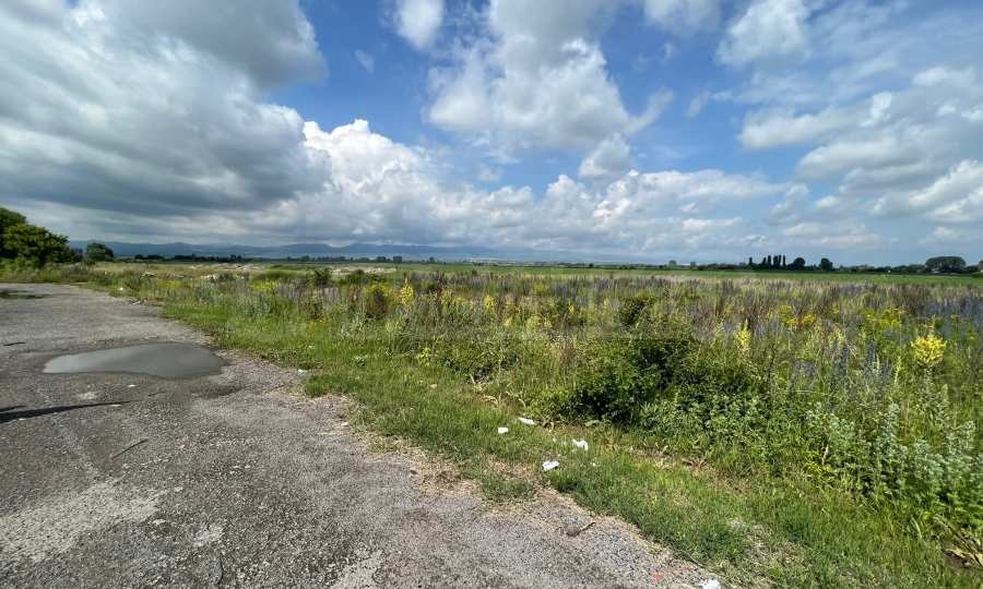 Продава ПАРЦЕЛ, гр. София, Триъгълника, снимка 2 - Парцели - 45651899
