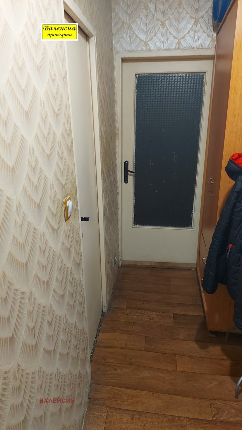 Продава 1-СТАЕН в град Враца, Дъбника - 39 кв.м / 40 000 € » 78 233.20 лв., ВАЛЕНСИЯ
