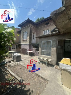 Haus Diwdjadowo, Schumen