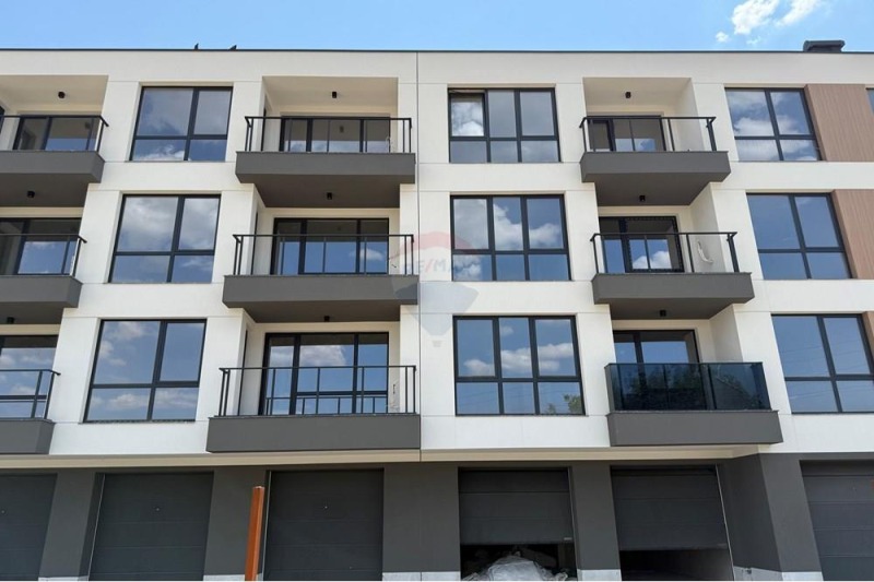 Продава  3-стаен град Пловдив , Остромила , 115 кв.м | 36663293 - изображение [4]