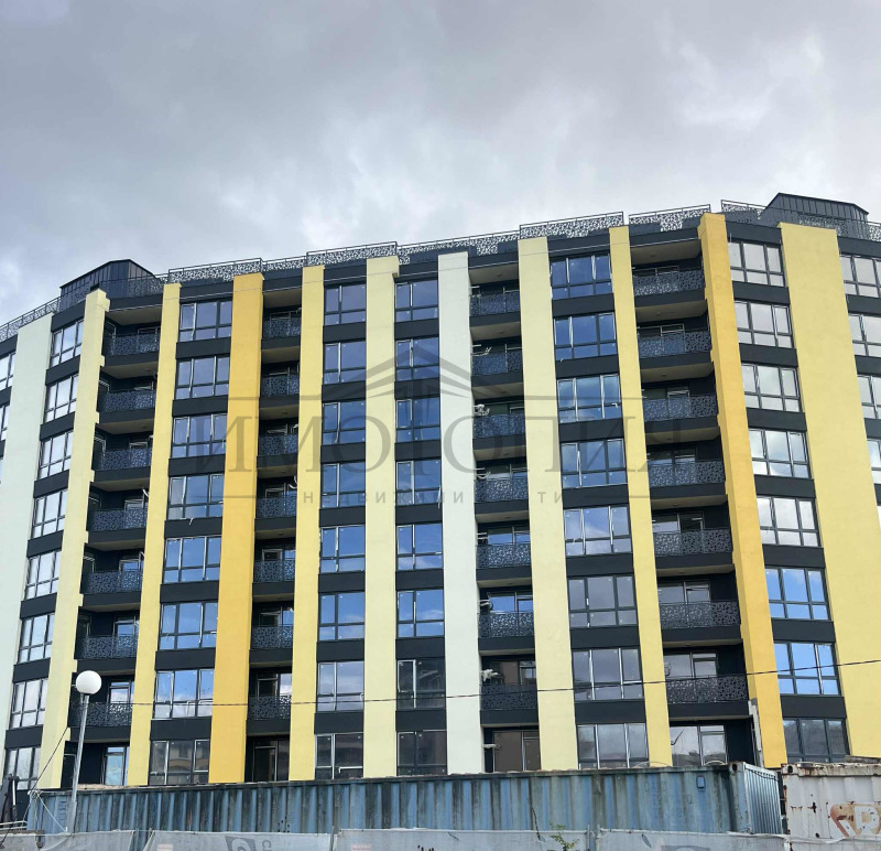 Продава 4-СТАЕН, гр. София, Левски Г