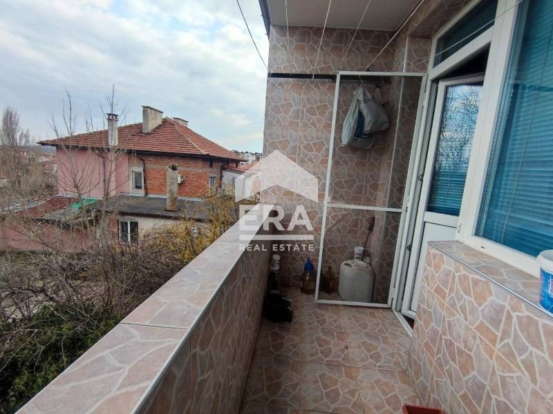 Продава МНОГОСТАЕН, гр. Хасково, Република, снимка 2 - Апартаменти - 53881537