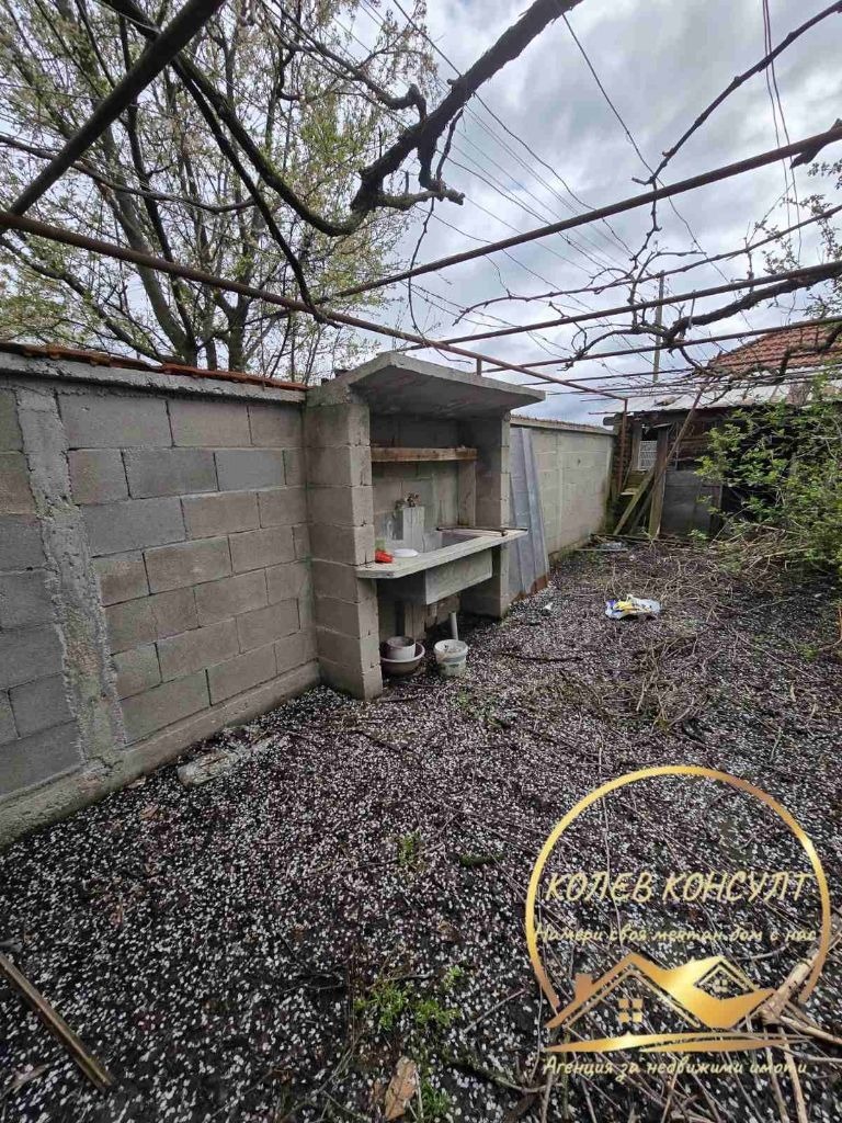 Продава КЪЩА, с. Караджалово, област Пловдив, снимка 2 - Къщи - 54085109