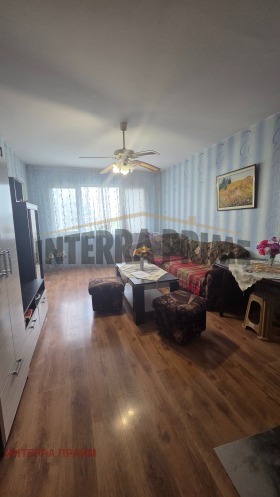 Продава  3-стаен, град Добрич