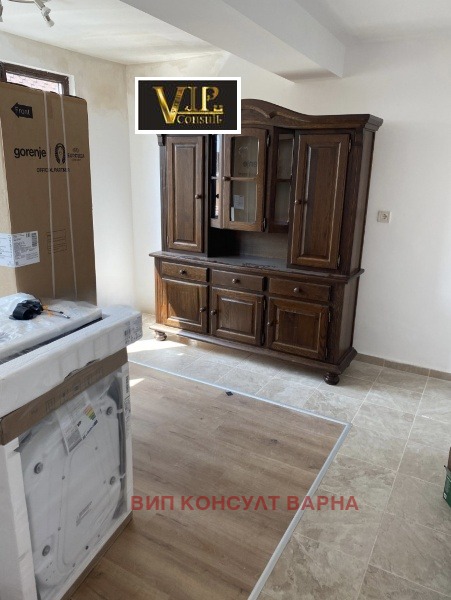 Продава 3-СТАЕН, гр. Варна, Колхозен пазар, снимка 2 - Aпартаменти - 47535798