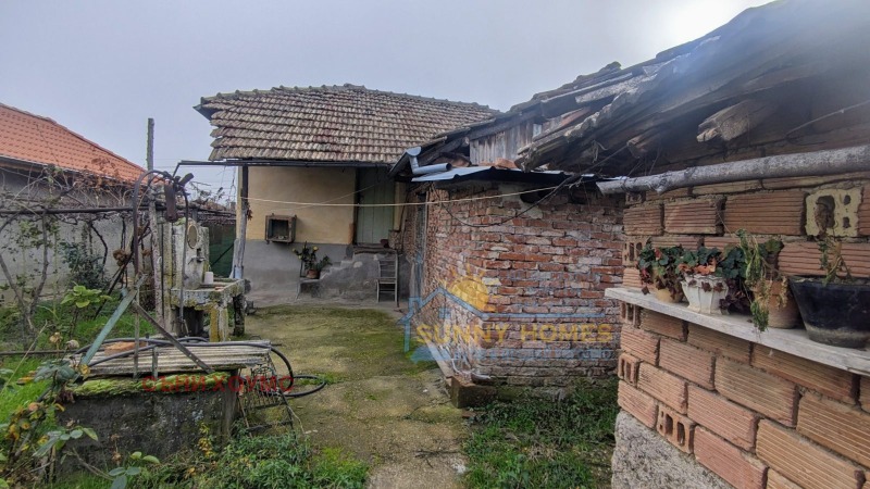 Продава КЪЩА, с. Джулюница, област Велико Търново, снимка 10 - Къщи - 52727442