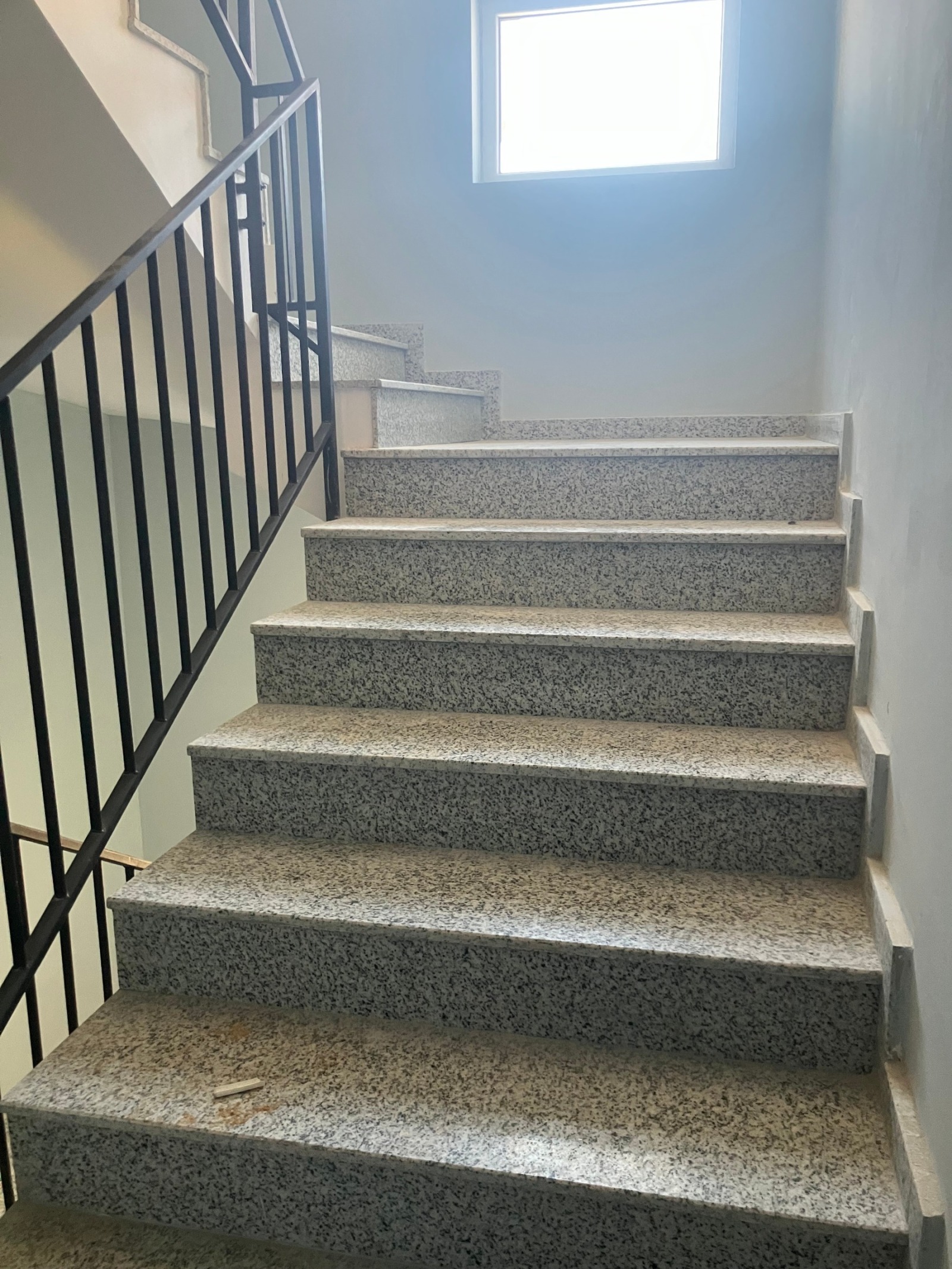 Продава 2-СТАЕН, гр. Варна, Погреби, снимка 2 - Апартаменти - 55472004