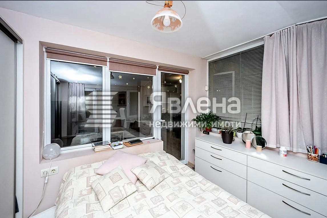 Продава 3-СТАЕН, гр. София, Борово, снимка 10 - Апартаменти - 54035482