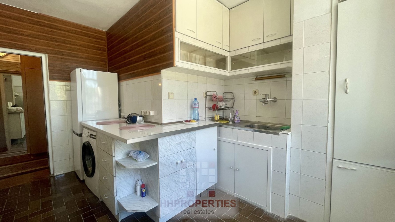 Продава МНОГОСТАЕН, гр. Пловдив, Кючук Париж, снимка 2 - Апартаменти - 53968020