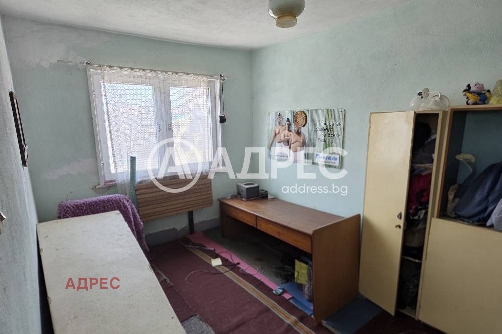 Продава КЪЩА, с. Изгрев, област Варна, снимка 6 - Къщи - 55052577