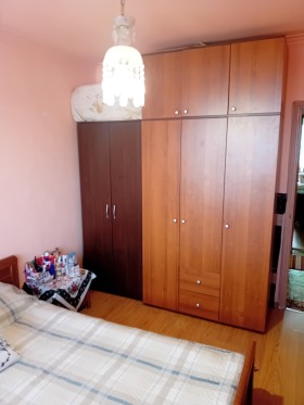 1 Schlafzimmer Ljulin 5, Sofia 5