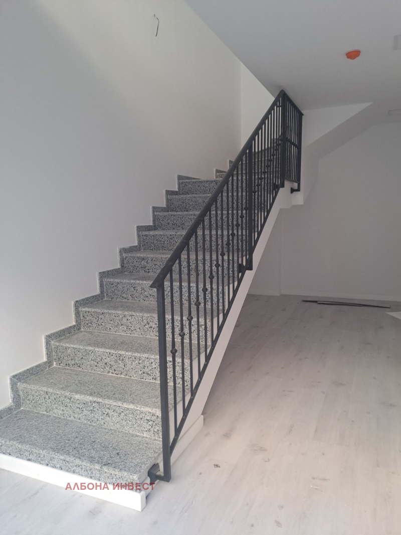 Na sprzedaż  Biuro Warna , Centar , 103 mkw | 31487694 - obraz [5]