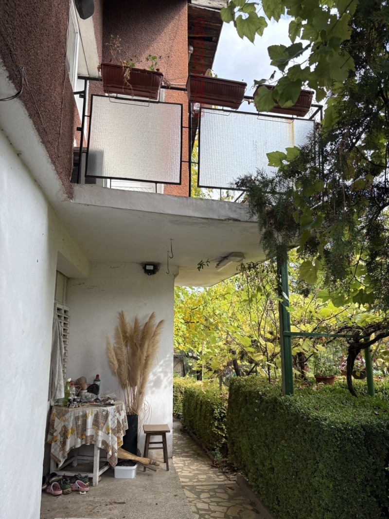 Продава ВИЛА, гр. Монтана, Парта 1, снимка 2 - Вили - 52781467