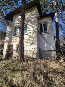 КЪЩА, 130 m2