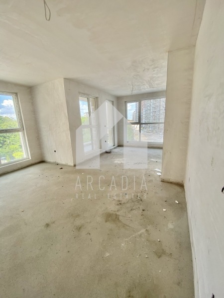Продава МНОГОСТАЕН, гр. Пловдив, Въстанически, снимка 3 - Апартаменти - 44433225