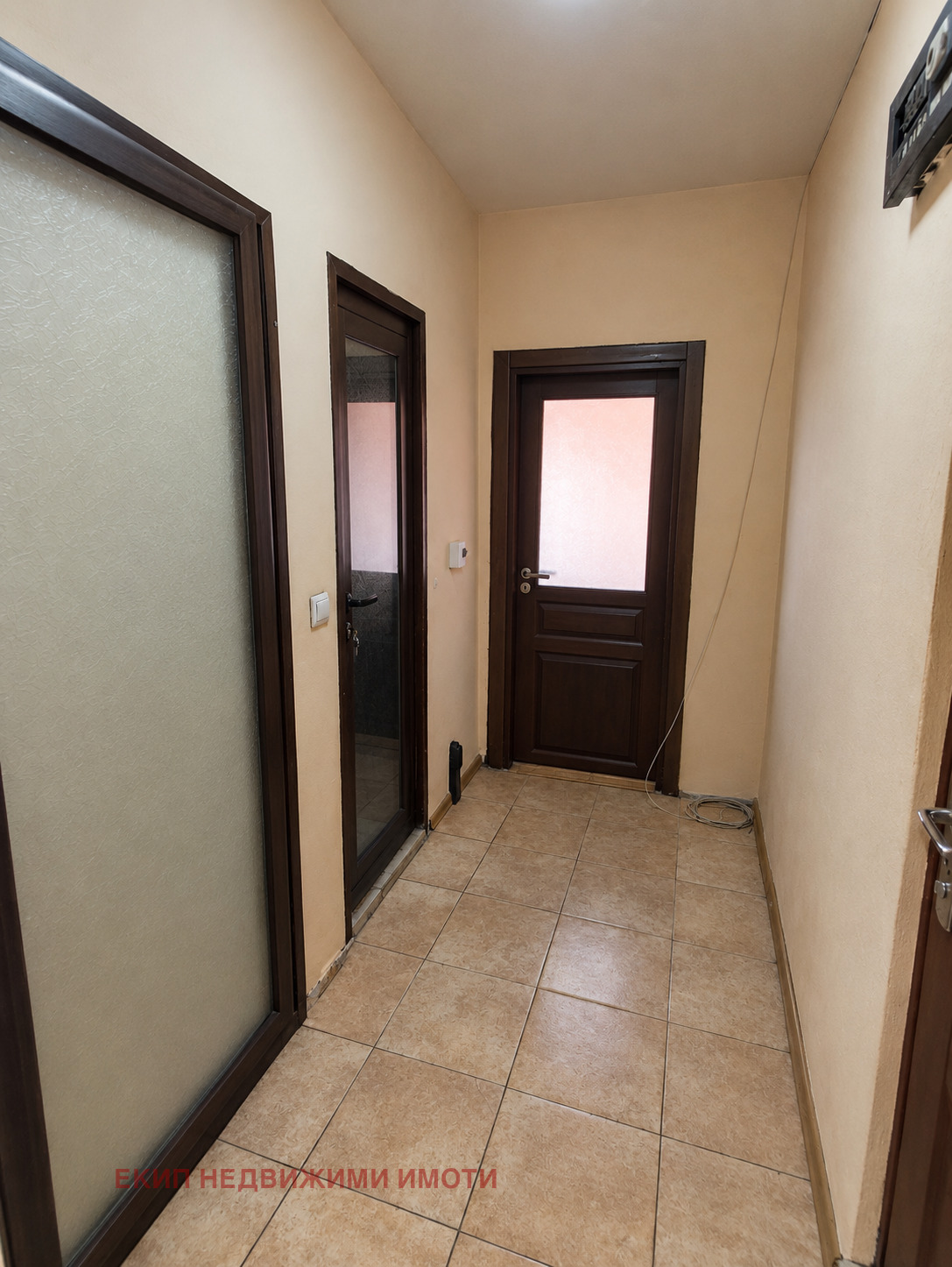 Продава 1-СТАЕН, гр. Благоевград, Струмско, снимка 9 - Апартаменти - 56304788