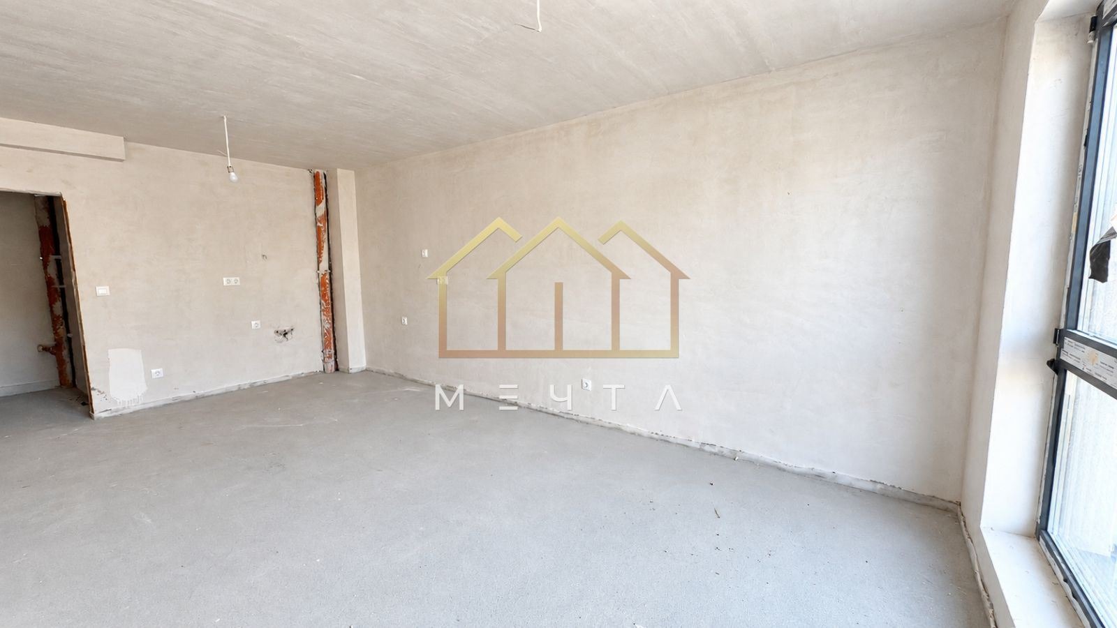 Продава 2-СТАЕН, гр. Пловдив, Остромила, снимка 2 - Апартаменти - 55912328