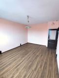 Продава  1-стаен град Благоевград , Струмско , 43 кв.м | 68648966 - изображение [2]