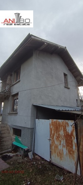 Продажба на имоти в с. Гурково, област София - изображение 2 