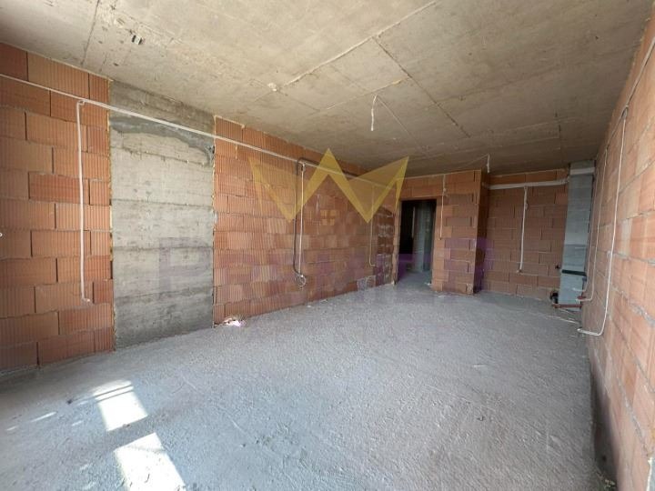 In vendita  2 camere da letto Varna , Vazragdane 3 , 96 mq | 71948686 - Immagine [2]