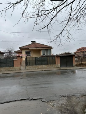 Продажба на имоти в Ябълките, град Пазарджик — страница 2 - изображение 2 