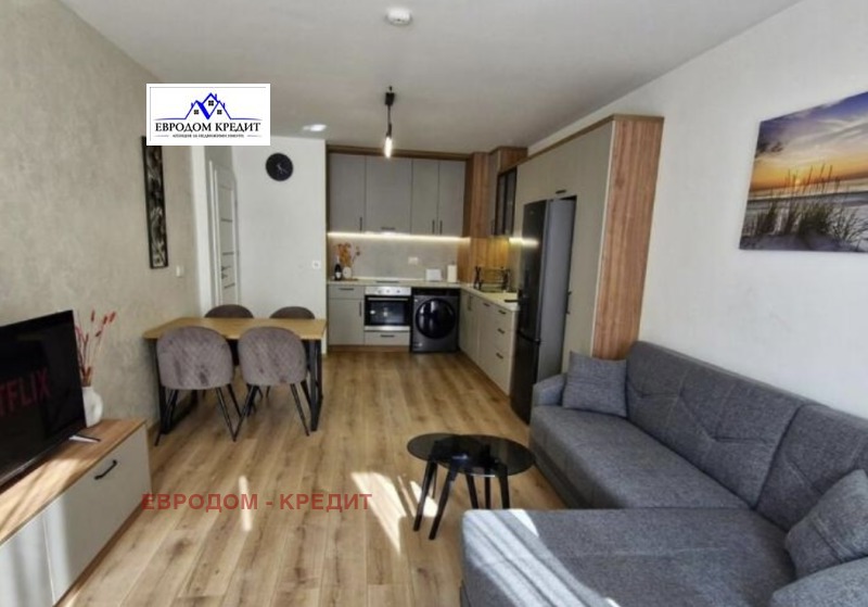 In vendita  2 camere da letto Stara Zagora , Opalchenski , 85 mq | 77193726