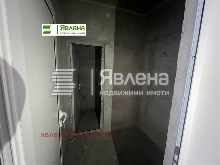 Продава МАГАЗИН, гр. Бургас, област Бургас, снимка 2 - Магазини - 48913743