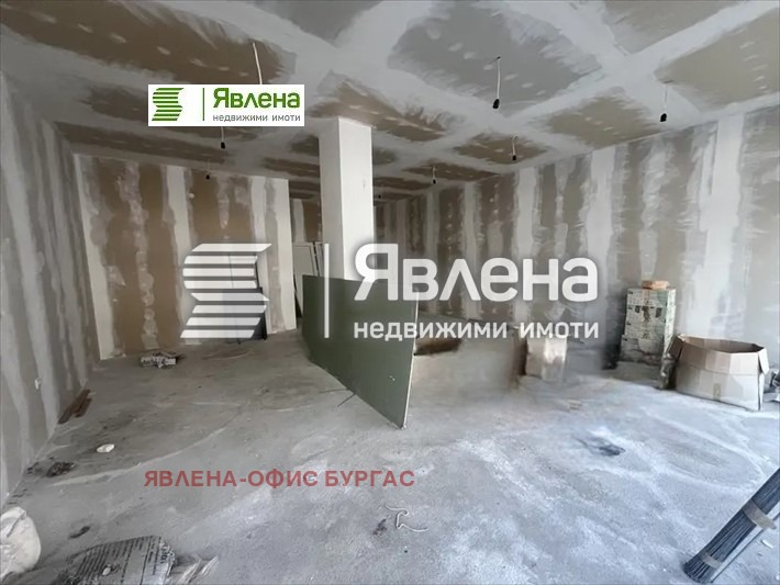 Продава МАГАЗИН, гр. Бургас, област Бургас, снимка 1 - Магазини - 48913743