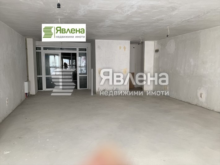 En venta  Comercio Sofia , Krasno selo , 81 metros cuadrados | 49306090 - imagen [2]