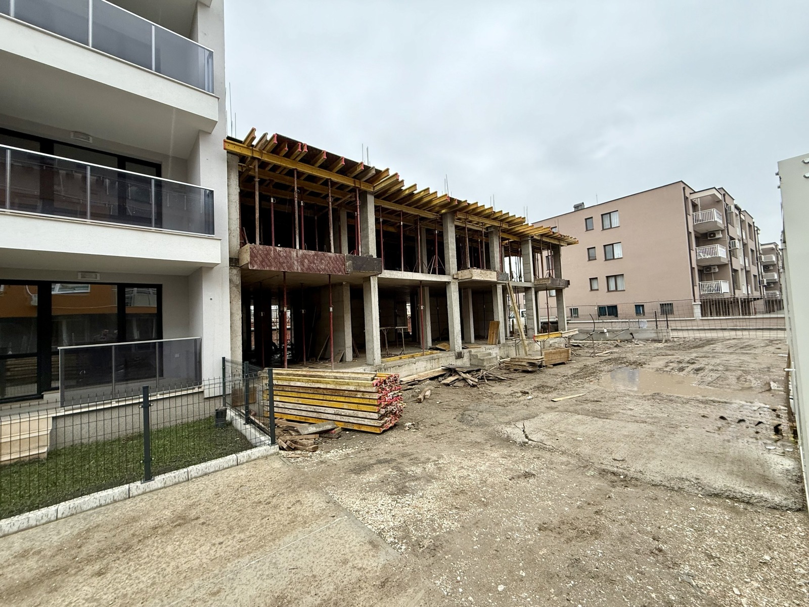 Продава 3-СТАЕН, гр. Пловдив, Коматевско шосе, снимка 3 - Апартаменти - 53718708