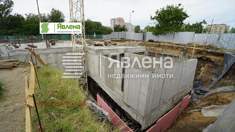 Till salu  2 sovrum Sofia , Ljulin - centar , 117 kvm | 94213854 - bild [4]