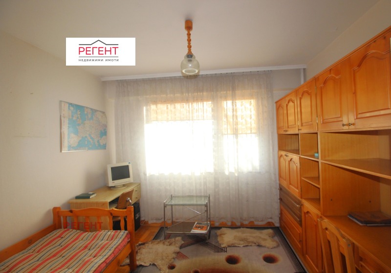 Продава 3-СТАЕН, гр. Габрово, Трендафил 1, снимка 4 - Апартаменти - 52740672