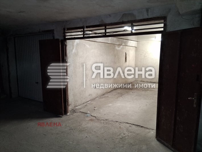 Продава ГАРАЖ, ПАРКОМЯСТО, гр. София, Лозенец, снимка 2 - Гаражи и паркоместа - 54001200