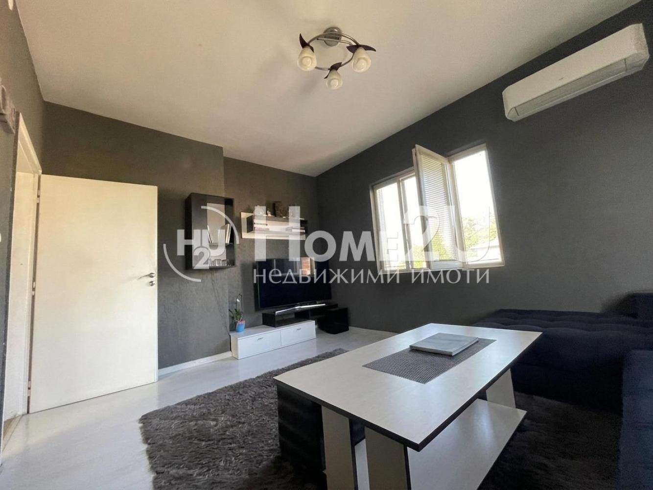 Продава ЕТАЖ ОТ КЪЩА, гр. Пловдив, Прослав, снимка 3 - Етаж от къща - 55388791