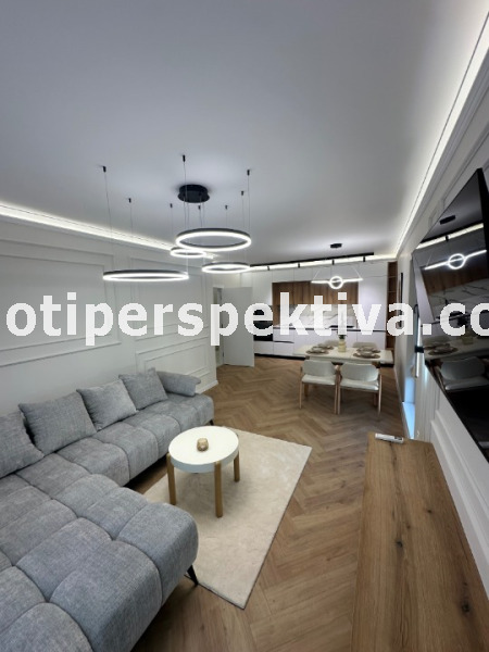 Продава 2-СТАЕН, гр. Пловдив, Център, снимка 2 - Апартаменти - 55989677