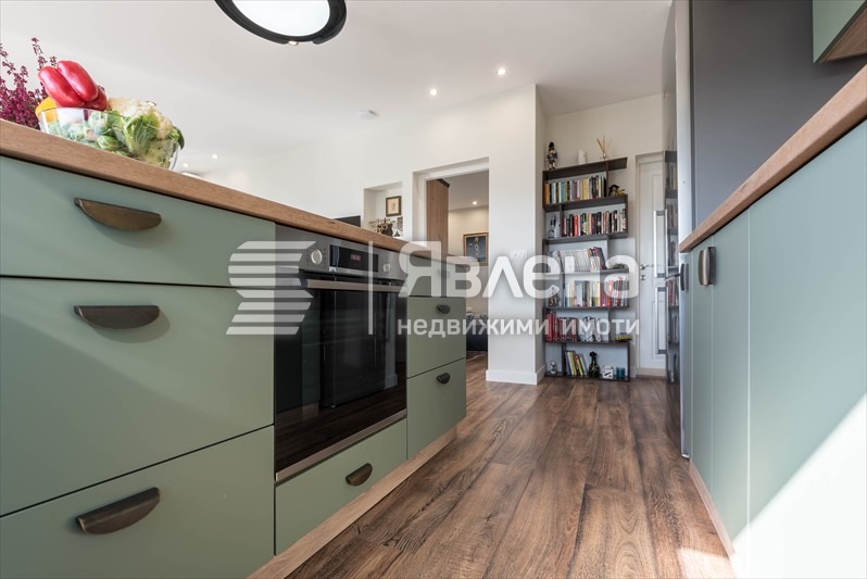 Продава  3-стаен град Варна , к.к. Св.Св. Константин и Елена , 101 кв.м | 32160431 - изображение [4]