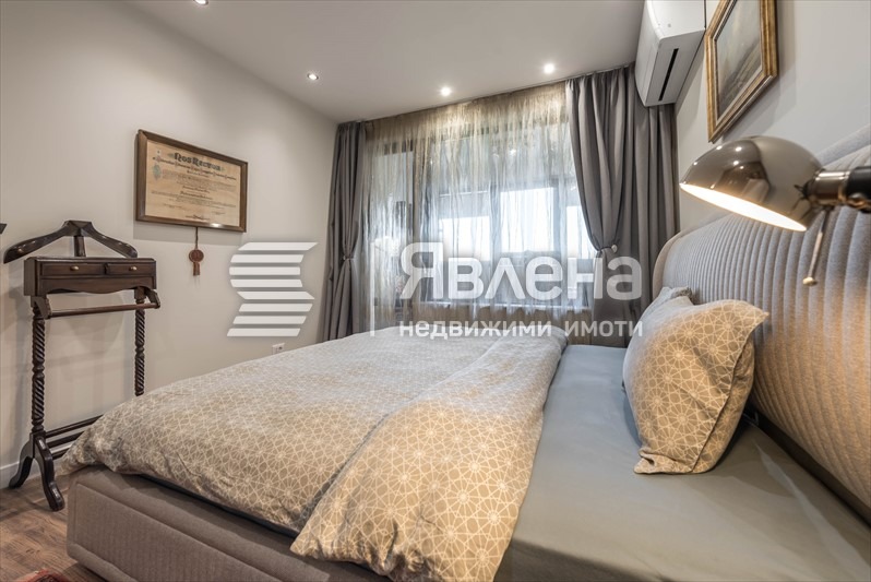 Продава  3-стаен град Варна , к.к. Св.Св. Константин и Елена , 101 кв.м | 32160431 - изображение [14]