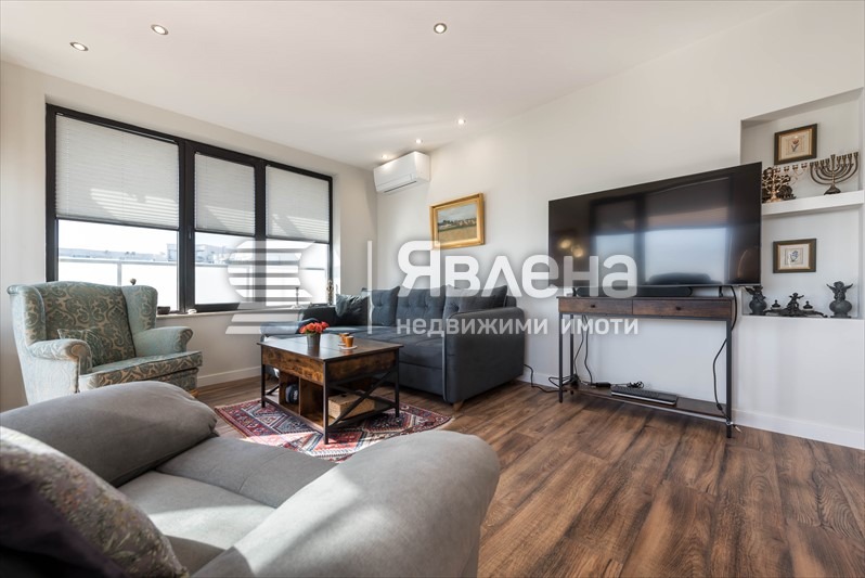 Продава  3-стаен град Варна , к.к. Св.Св. Константин и Елена , 101 кв.м | 32160431 - изображение [7]