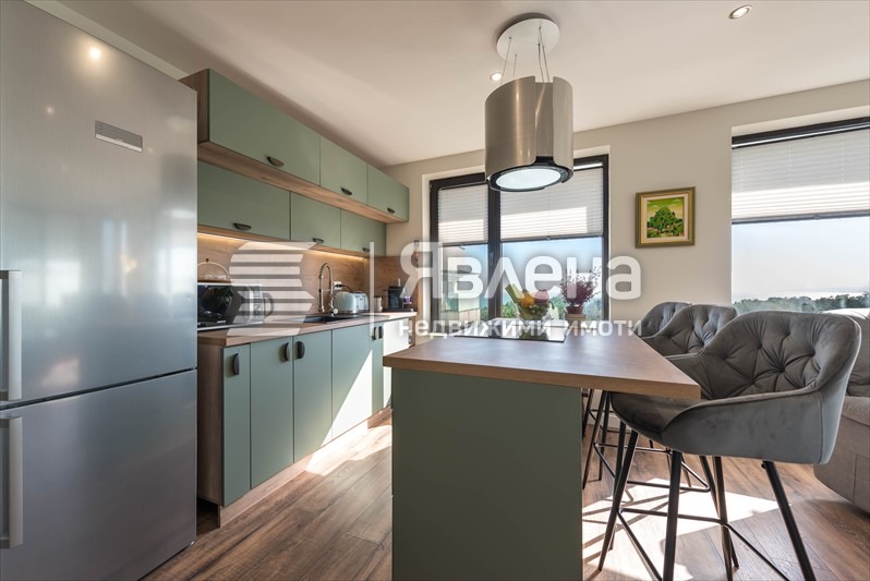 Продава  3-стаен град Варна , к.к. Св.Св. Константин и Елена , 101 кв.м | 32160431 - изображение [2]